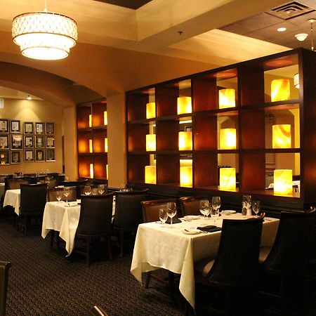 ローゼン プラザ ホテル オーランド コンベンション センター Williamsburg エクステリア 写真
